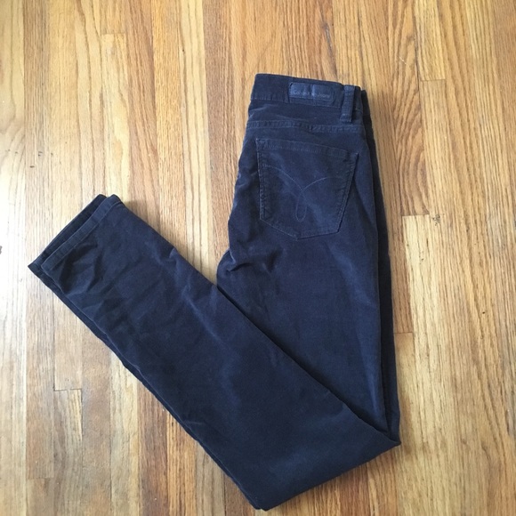 Calvin Klein ultimate skinny corduroys. Size 6. - Picture 4 of 4